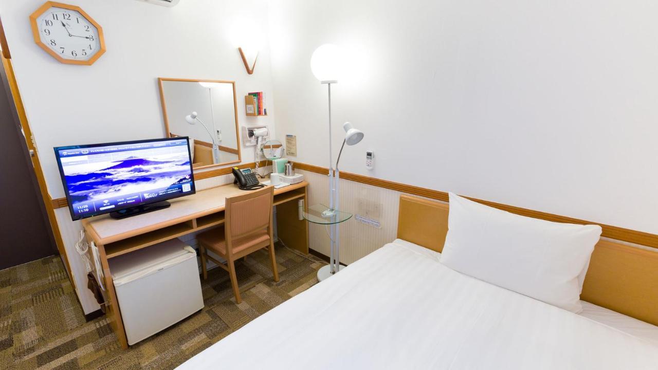 Toyoko Inn Kobe Sannomiya-Eki Higashi ภายนอก รูปภาพ