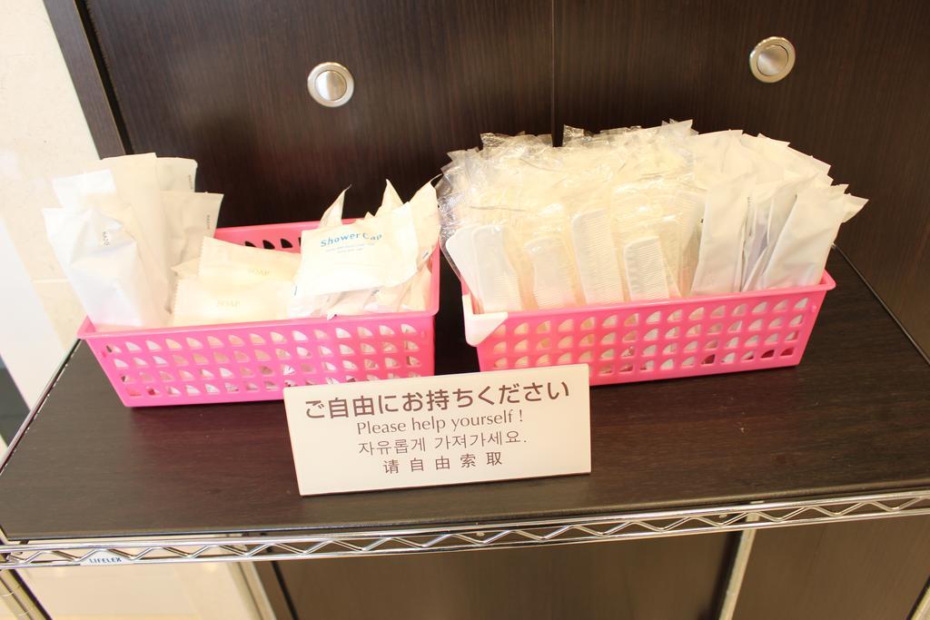 Toyoko Inn Kobe Sannomiya-Eki Higashi ภายนอก รูปภาพ