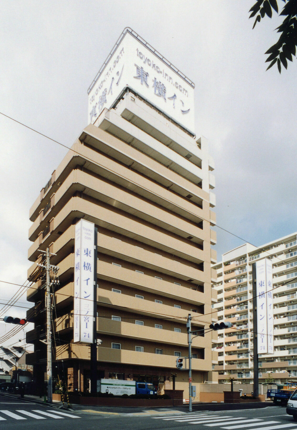 Toyoko Inn Kobe Sannomiya-Eki Higashi ภายนอก รูปภาพ